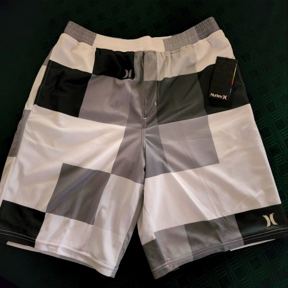 Hurley mens shorts (NWT)